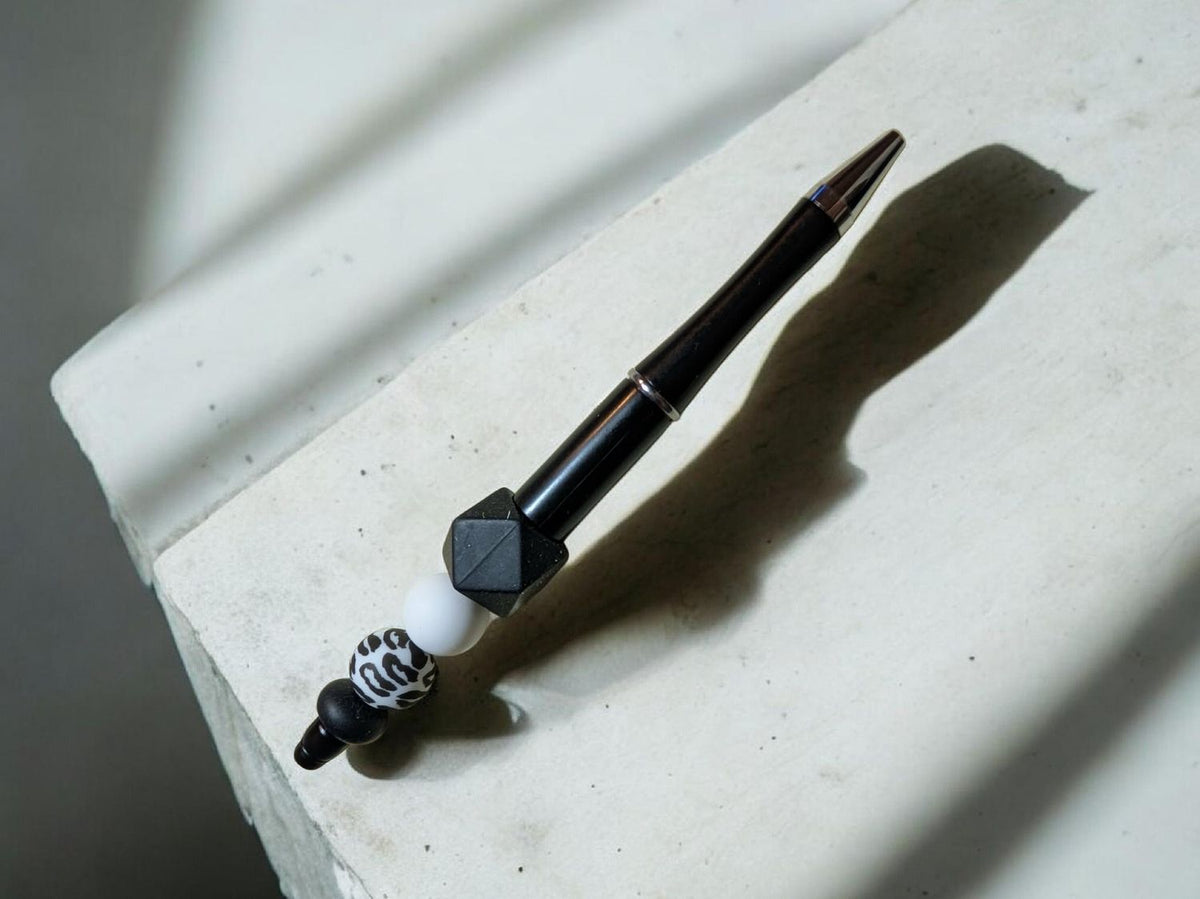 🖤 Black Silicone Beaded Ballpoint Pen
